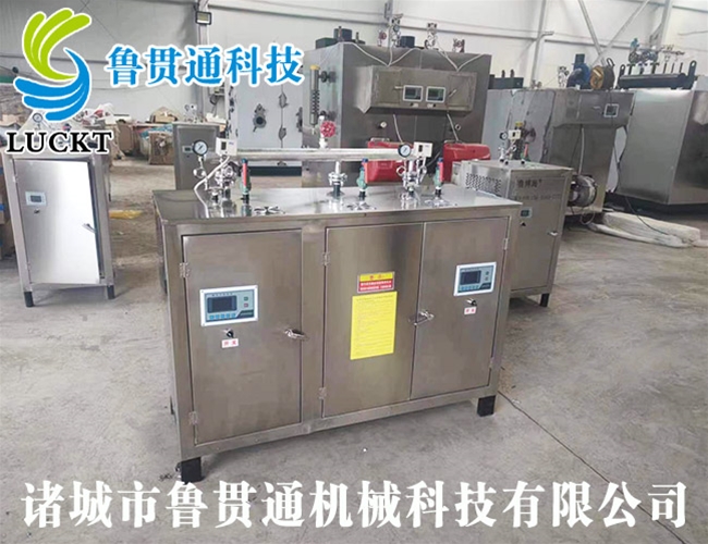 電熱管蒸汽發(fā)生器 各種型號(hào)現(xiàn)貨供應(yīng)，型號(hào)不同，功率不同，可適用于多種行業(yè)，歡迎來單咨詢
